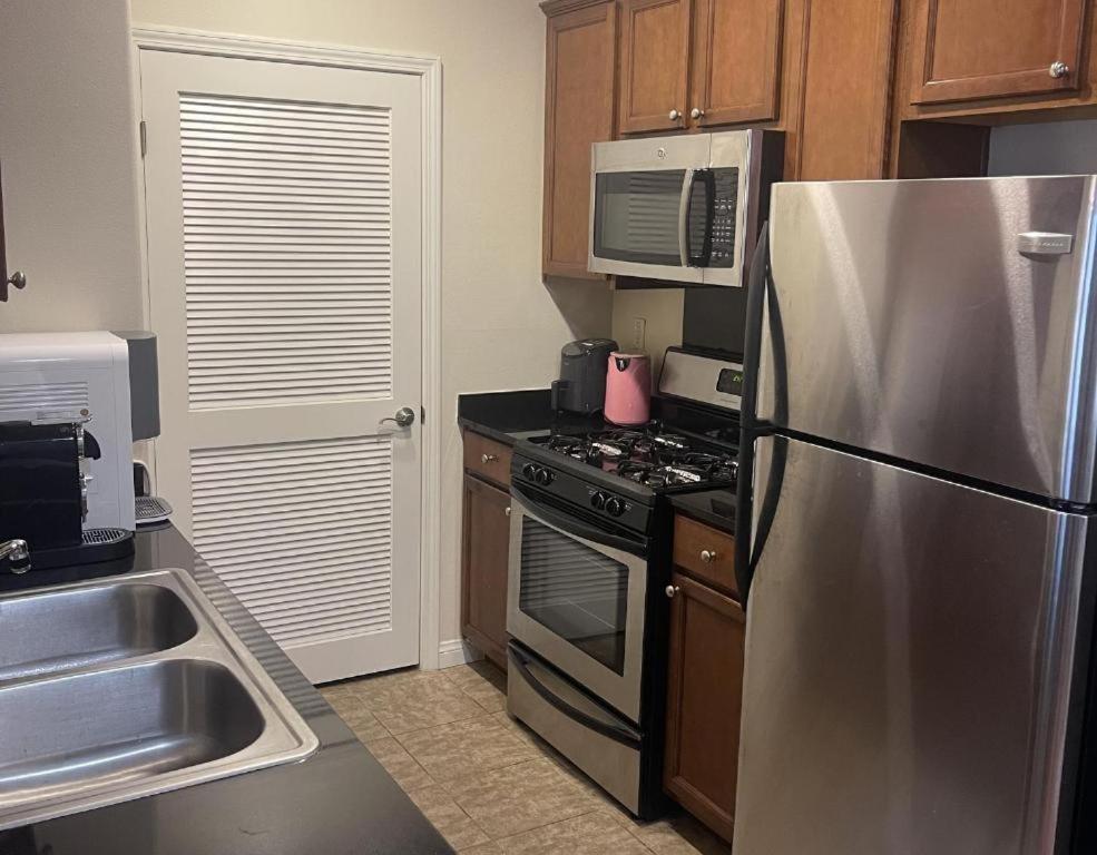 Apartament La Sunshine House-Pool, Sauna And Free Parking Los Angeles Zewnętrze zdjęcie